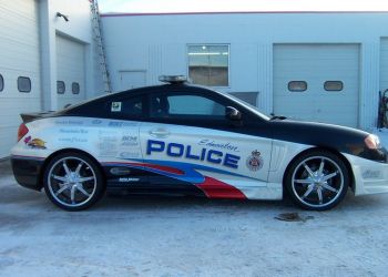 2003 Tiburon Edmonton Police Car